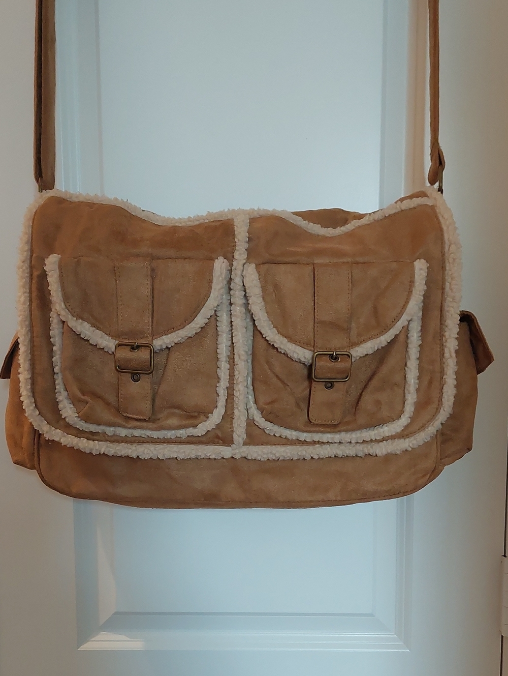 Vintage Suede Multipocket Messenger Crossbody Bag